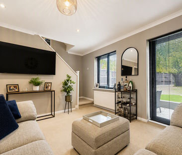 3 bedroom semi-detached house to rent - Photo 1