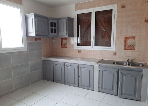 Maison à louer 4 pièces • Capesterre-Belle-Eau - Photo 1