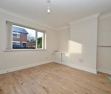 8 Abetta Parade, Belfast, BT5 5EH - Photo 4