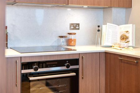 3 bedroom flat to rent - Photo 2