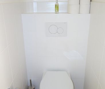 Proche Gare des Eaux-Vives - Photo 2