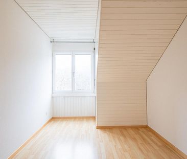 4.5 Zimmerwohnung in Feuerthalen - Foto 3