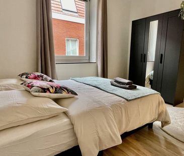 Appartement te huur: Cornelis Vermuydenstraat 9 1018 RN Amsterdam - Photo 3