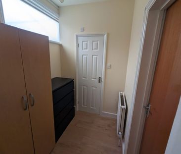 Studio Flat, Westbeech Road, N22 - Photo 6