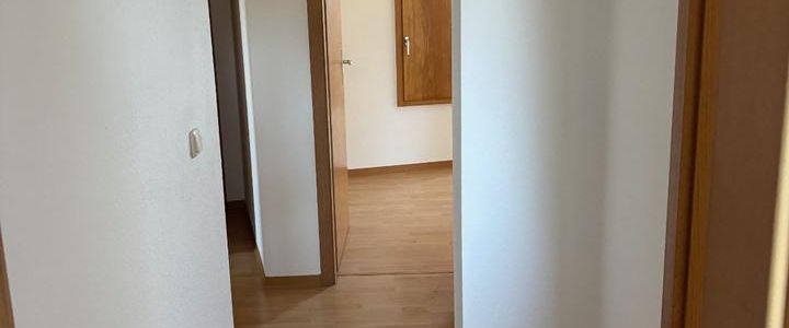 renovierte 3 - Raum - Dachgeschoss - Wohnung - Foto 1