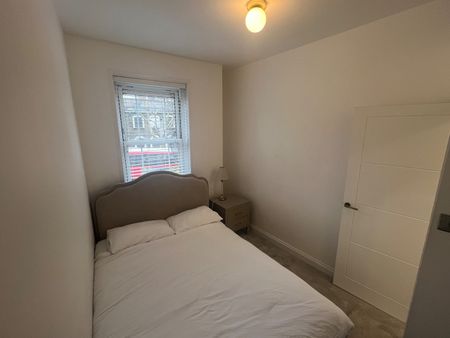 1 Bed Flat, Amersham Road, SE14 - Photo 5