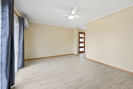 Beautiful Family Home in a Quiet Cul-de-Sac - Photo 3