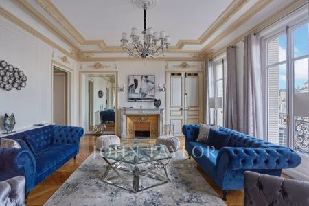 Appartement à louer à Paris 8Ème - Photo 4