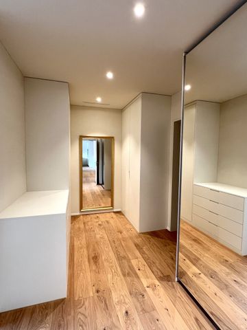 Luxuriöse 3.5-Zimmer-Terrassenwohnung mit bester See- & Bergsicht - Photo 3