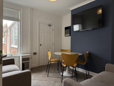 1 bedroom terraced house to rent - Photo 2