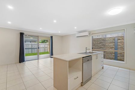 8 Prince George Street,HOLMVIEW - Photo 3