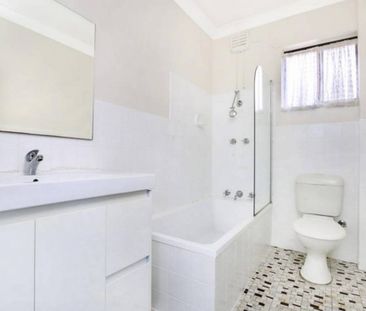 2 Bedroom Unit Located in Figtree! - Photo 1