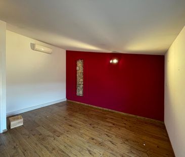 Location Appartement 2 pièces 59m² ST MAXIMIN LA STE BAUME 83470 - Photo 2