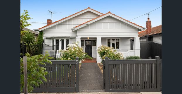 Stunningly Renovated 5-Bedroom Family Home with Pool - Photo 1