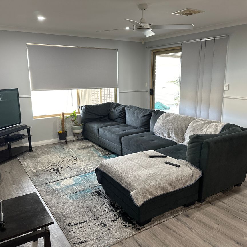 High Wycombe - Photo 1