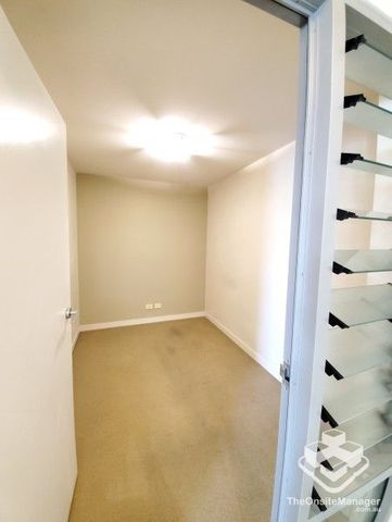 $800 for unfurnished 2 Bedrooms+Study apartment 1 Car - Photo 4