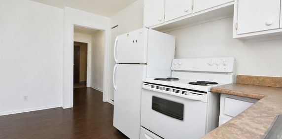 3 ½ À LOUER AU CŒUR DE CÔTE-DES-NEIGES - Photo 2