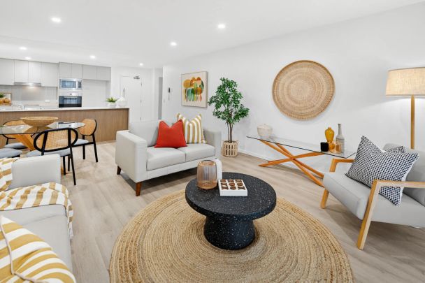 Beautifully presented ground floor apartment - Photo 1