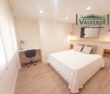 Apartamento de alquiler en Plaza de la Trinidad, Centro - Sagrario - Photo 3