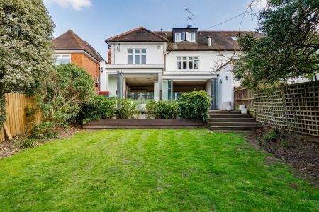 6 Bedroom House To Let - Photo 2