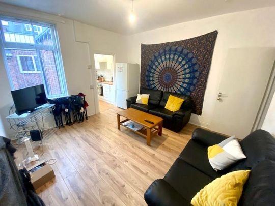 3 bedroom house share to rent - Photo 1