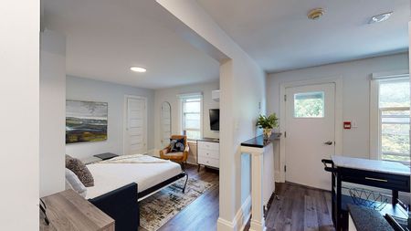 360 Friel - All Inclusive living in Sandy Hill - Photo 5