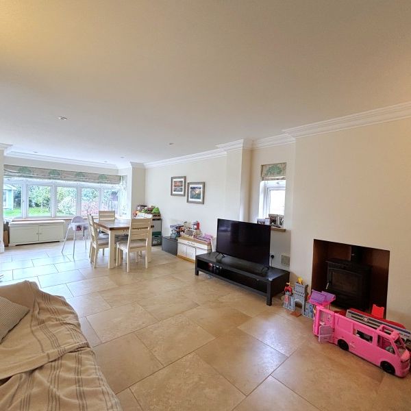 Horsell Rise, Woking, Surrey, GU21 - Photo 1