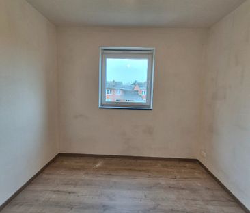 Halfopen BEN-woning met garage en 3 slaapkamers - Photo 5