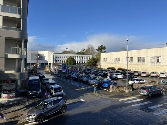 BREST - SIAM - HÔPITAL DES ARMEES - T3 MEUBLE - Photo 1