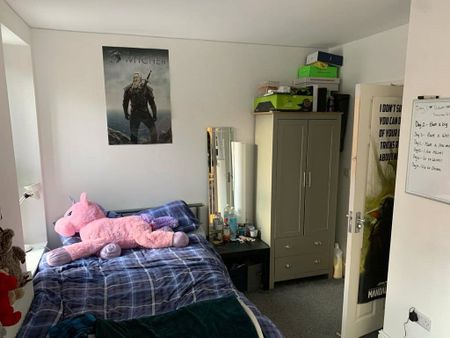 Farrar Road, Bangor, Gwynedd, LL57 - Photo 3