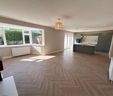 Sedgemere Grove, Balsall Common, CV7 - Photo 2