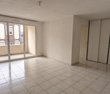 Location Appartement 3 pièces 69m² ROUEN 76000 - Photo 2