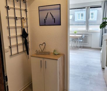 Miete inkl. Nebenkosten: 990 € pro Monat, plus Strom, inkl. Heizung - Photo 1