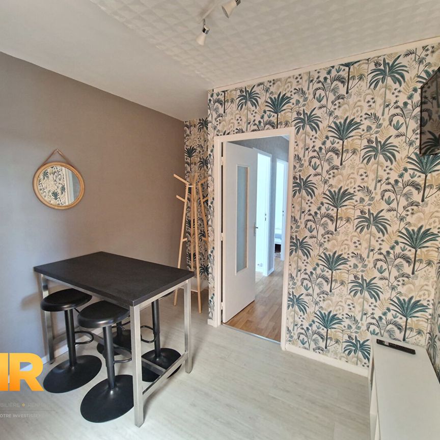 Location Maison 1 pièce 92m² RENNES 35000 - Photo 1