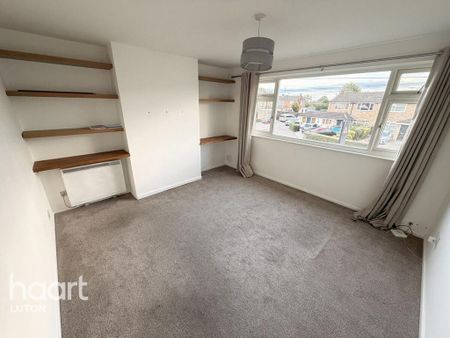 2 bedroom maisonette to rent - Photo 2