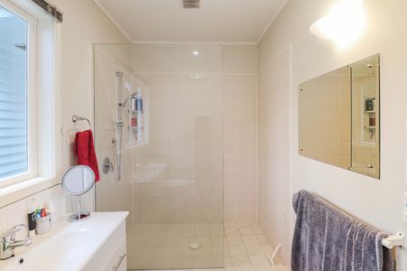 Khandallah Living - Photo 5