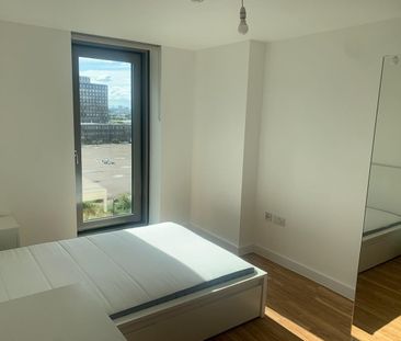 2 Bed Flat, Michigan Avenue, M50 - Photo 4