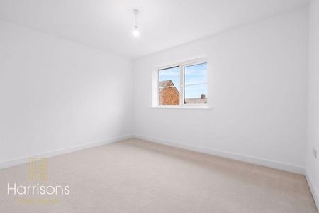 4 bedroom property to rent - Photo 5