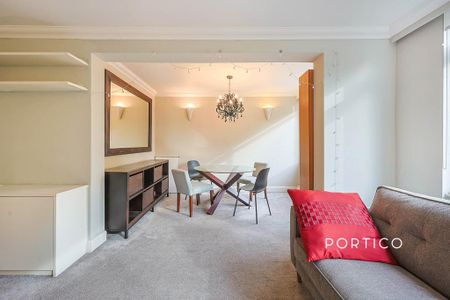 3 bedroom flat to rent - Photo 2