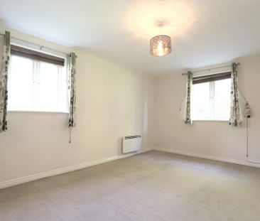 2 bedroom flat to rent - Photo 6