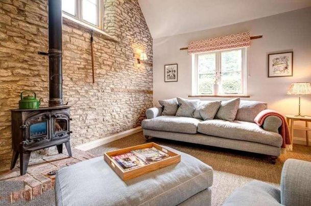 Ramsden, Chipping Norton, OX7 - Photo 1