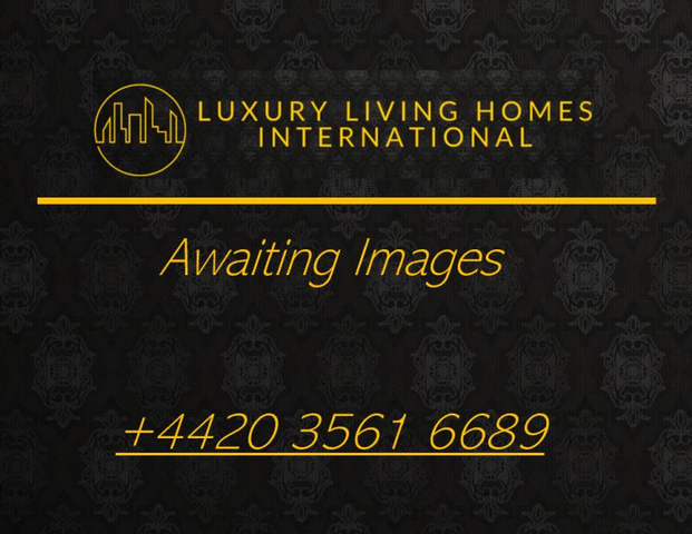 4 bedroom end of terrace house to rent - Photo 1