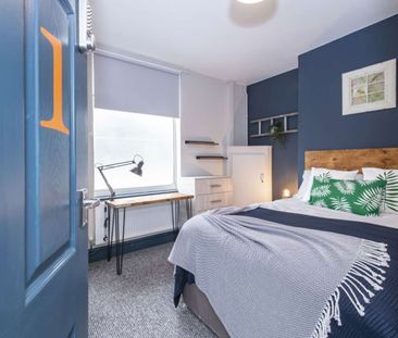 🏡 Welcome to William Street – Stylish, Social, and Seriously Conven... - Photo 6