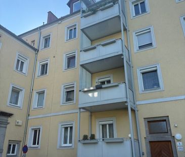 2-Raum-Wohnung in unmittelbarer Nähe der Erholungsoase Donaulände U... - Photo 1