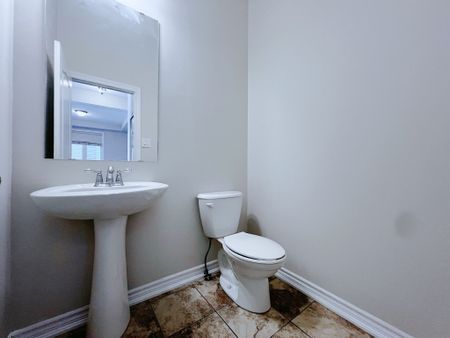 For Lease - 52 Sundragon Way, Barrhaven, Ontario - Photo 5