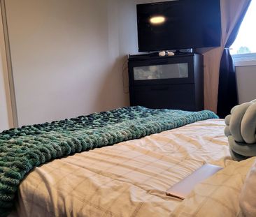 For Lease - 1374 Charles Drive Unit# Upper, Burlington, Ontario - Photo 6