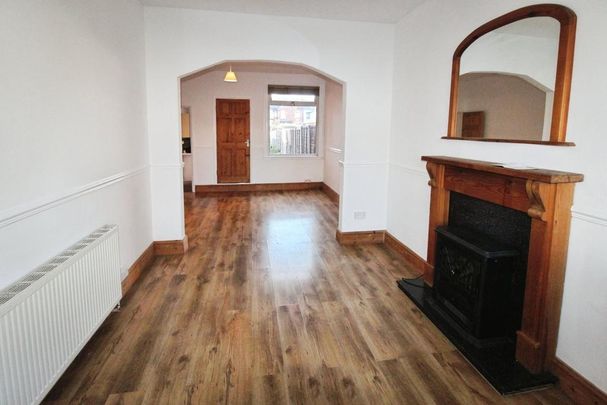 2 bedroom terraced house to rent - Photo 1