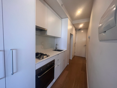 603/19 Hall Street, Moonee Ponds VIC 3039 - Apartment For Rent | Domain - Photo 4