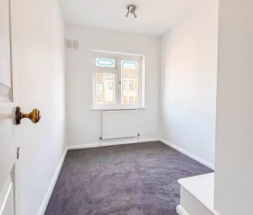 3 bedroom detached house to rent - Photo 4