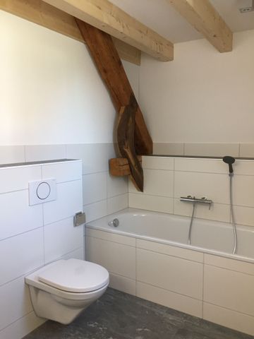 4.5-room duplex apartment with a lot of charm - Foto 3